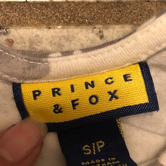 Prince & Fox floral crop top - Picture 2 of 3